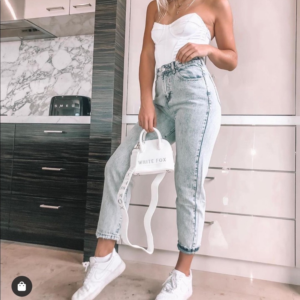 White fox boutique jeans (Brand New) - Picture 2 of 8